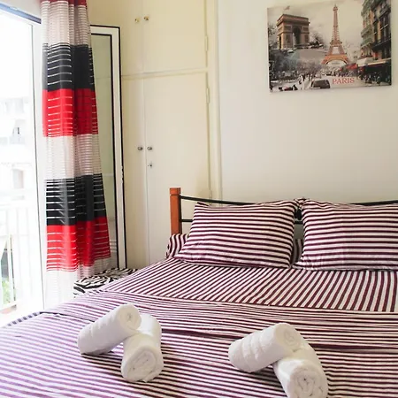 Santa Barbara's Cute Apartment *